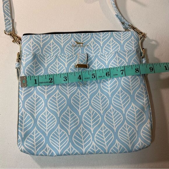 Scout Taylor light blue and white print crossbody bag - Picture 9 of 12